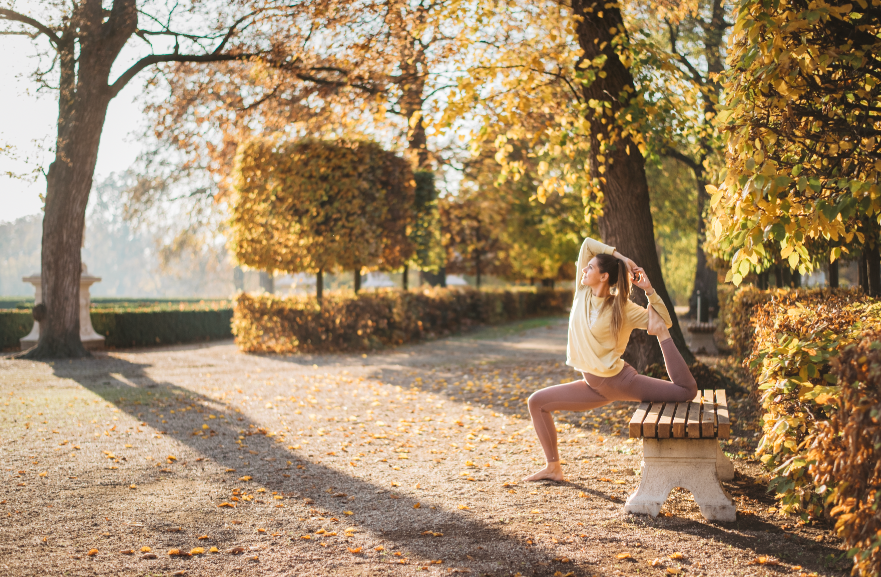 ON-LINE LEKCE YOGY YINAK. Mateřství. Nevýchova. Život v souladu s přírodou. Jóga