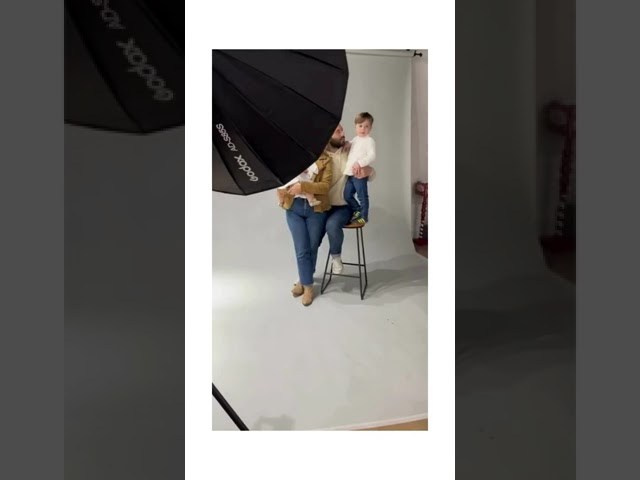 Sesión de fotos 1 año con familia y tarta | Rainbox. Rainbox Estudio de Fotografía