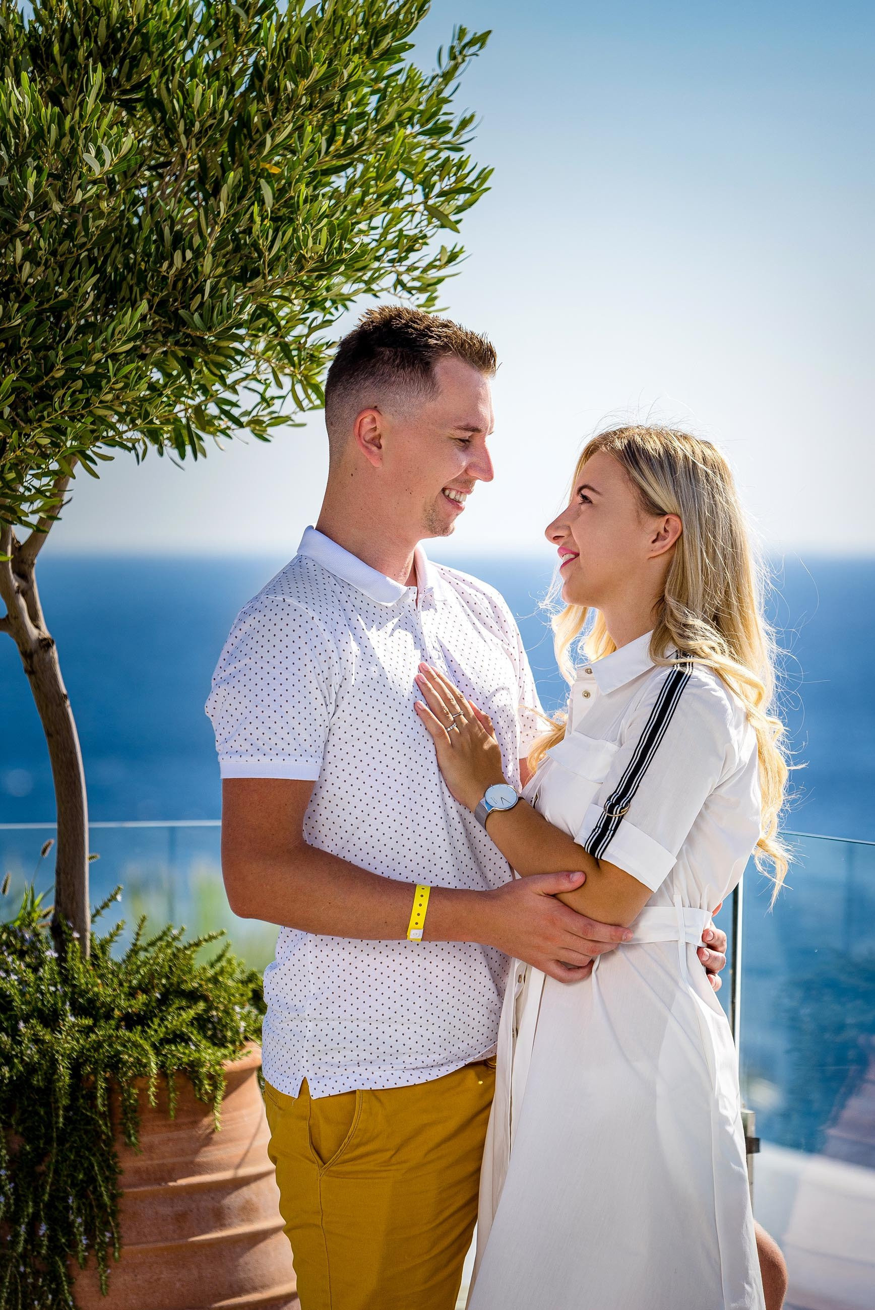 Сomments. Studio Photomax — Maxim Prikhodnyuk content, family, wedding and adver