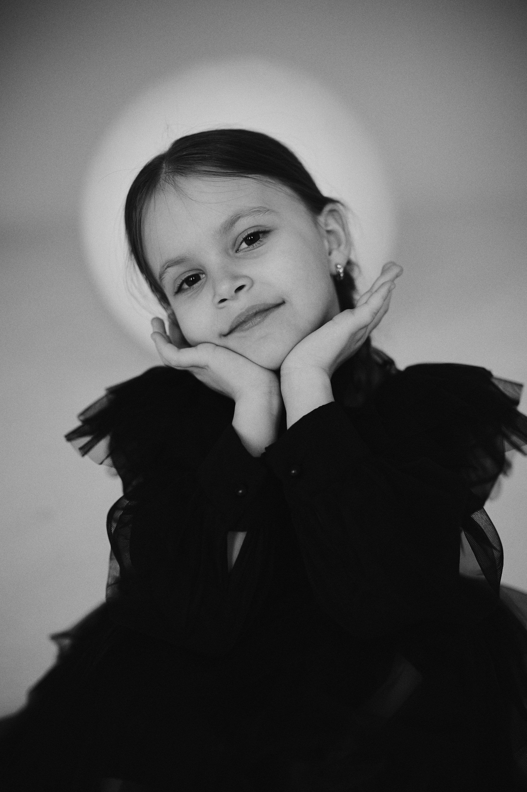 CAFE DEL PHOTO #91 «Соль Земли». Памяти Сальгадо. Școala de fotografie lui Roman Ribaliov. Orașul Chișinău, Moldova