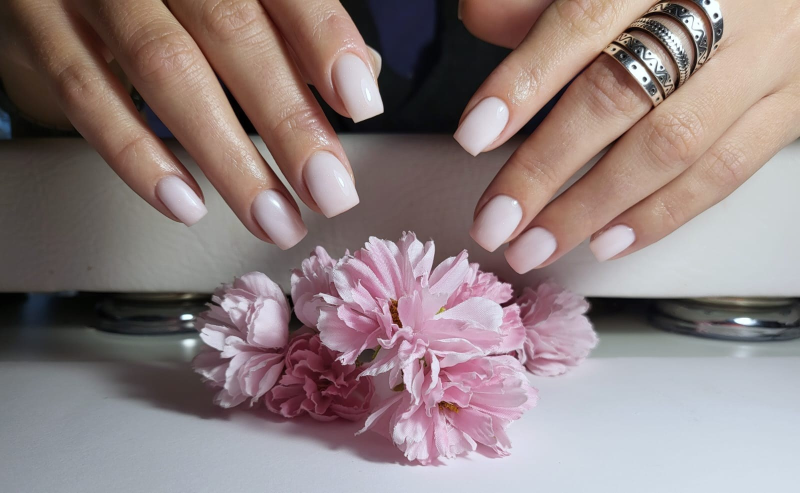 Nagelstudio Stuttgart. Beauty Studio Perfekto